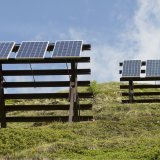 A Bellwald, les paravalanches sont utilisés comme supports à panneaux solaires